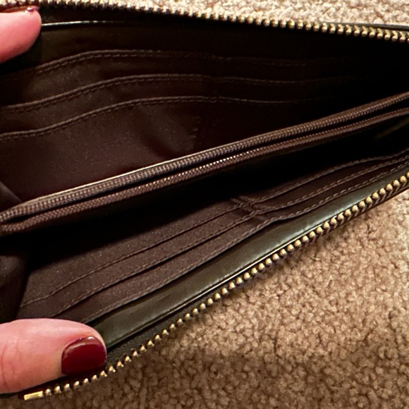 Vintage Coach Zip Up Monogram Wallet - Picture 3 of 4